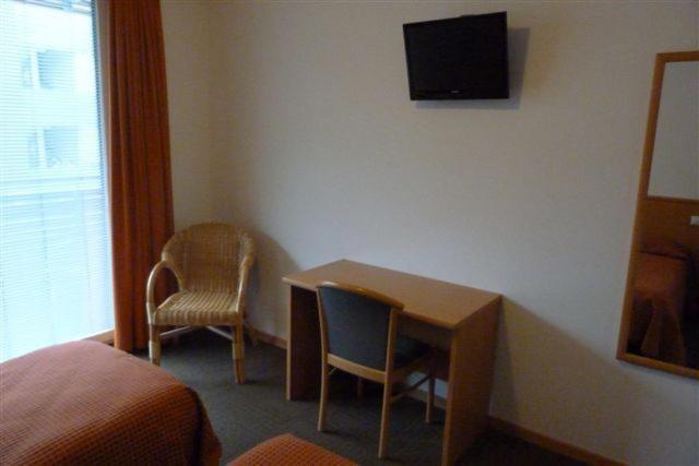 Bed and Breakfast Garni Cremona Bresanona Habitación foto